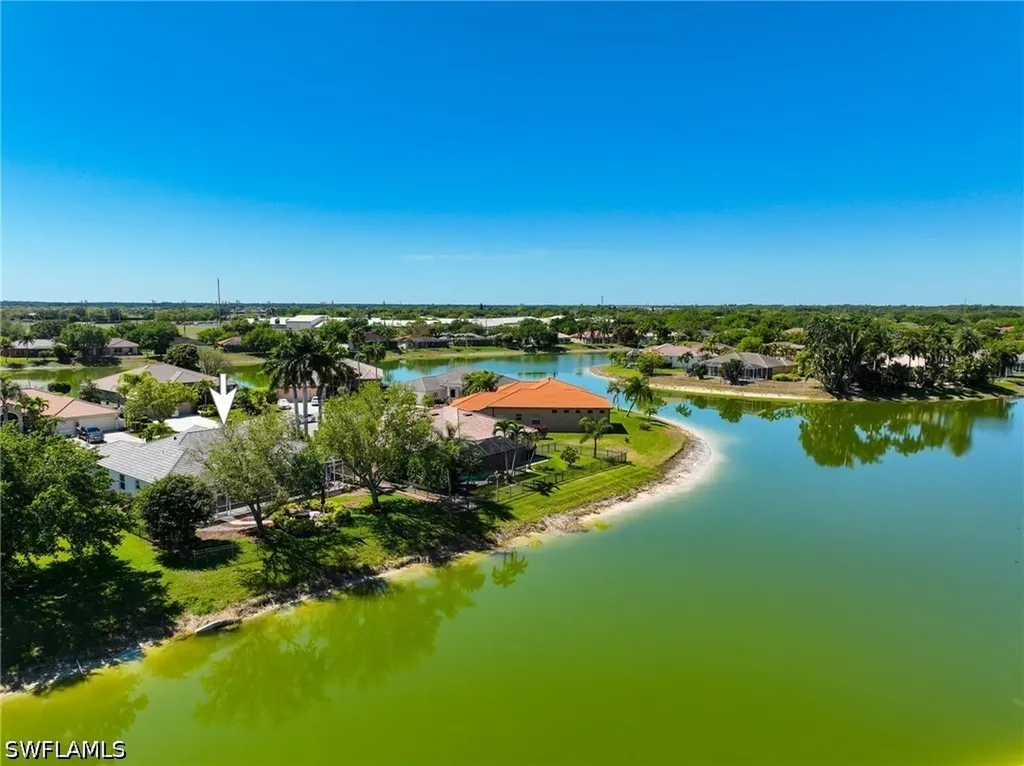 3213 Brookeview Court Naples FL 34120