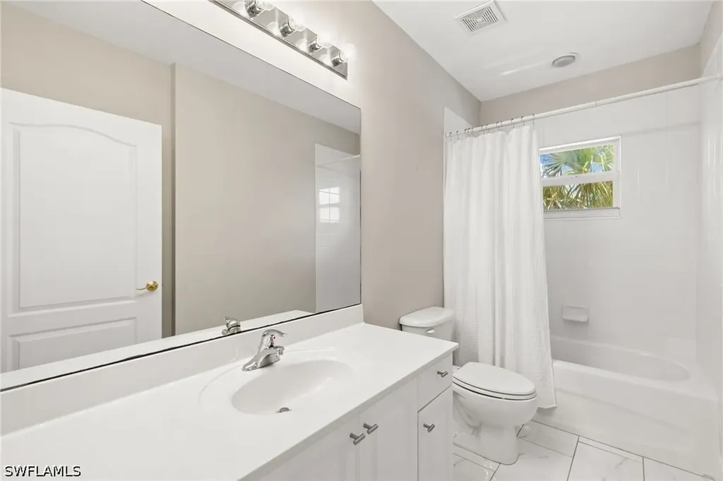 7846 Regal Heron Circle Naples FL 34104