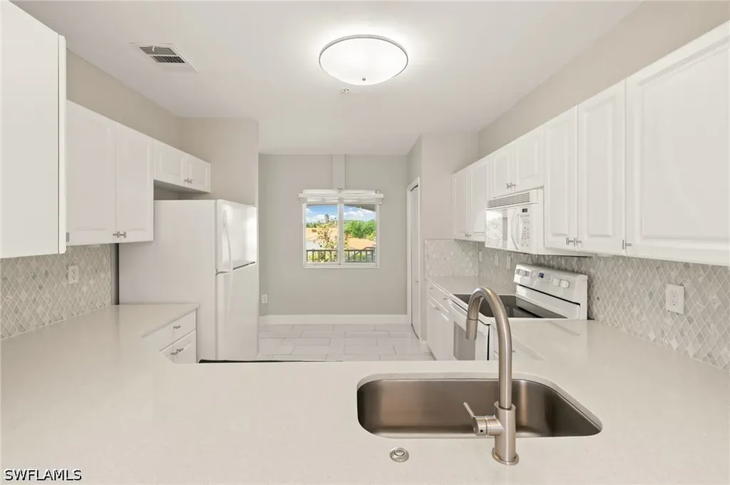 7846 Regal Heron Circle Naples FL 34104