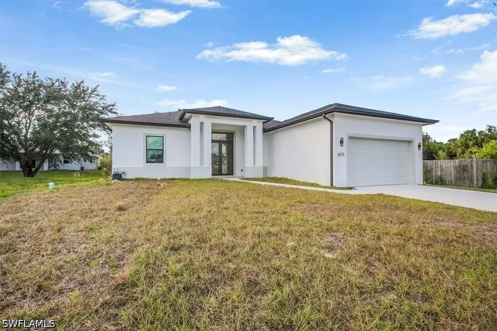 6125 Hershey Avenue Fort Myers FL 33905