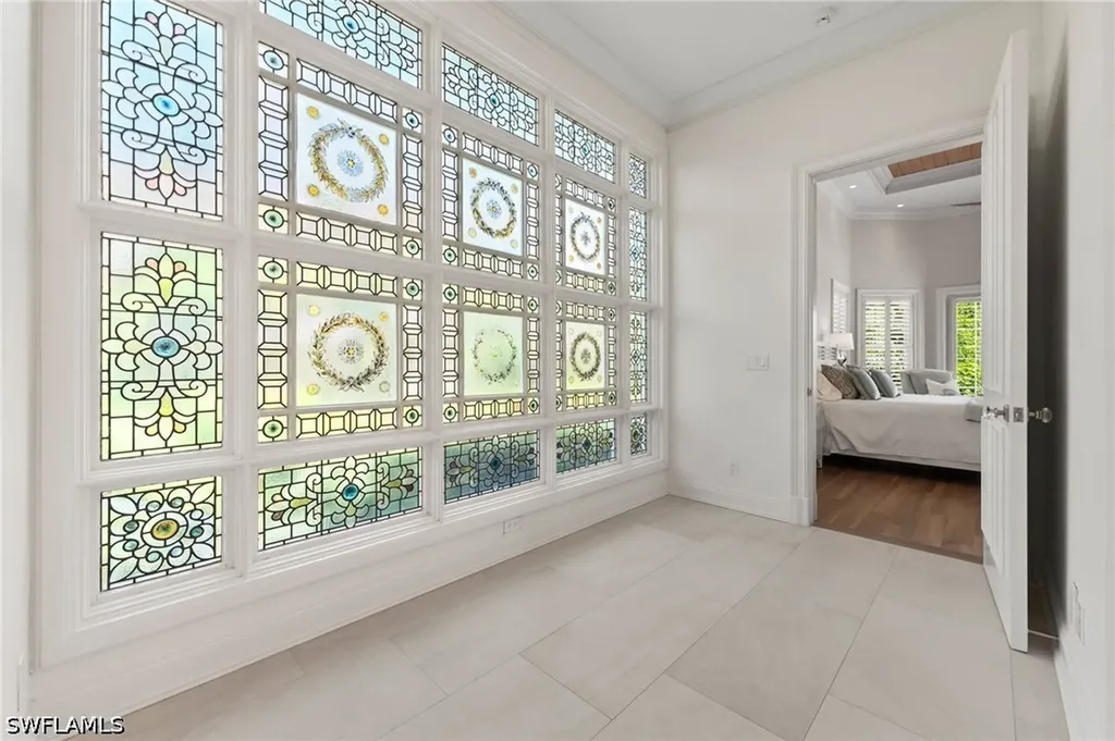 2325 Lantern Lane Naples FL 34102
