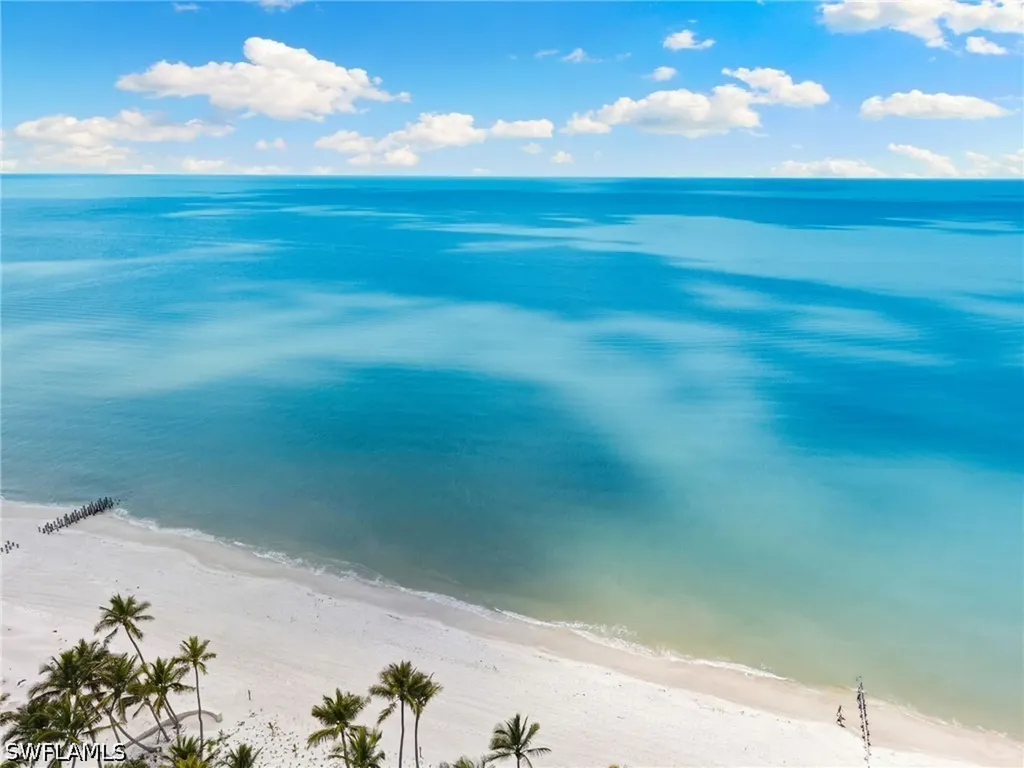 2325 Lantern Lane Naples FL 34102