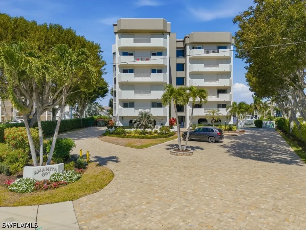 891 Huron Court Marco Island FL 34145