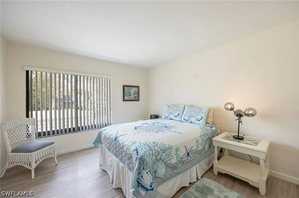 425 Wildwood Lane Naples FL 34105