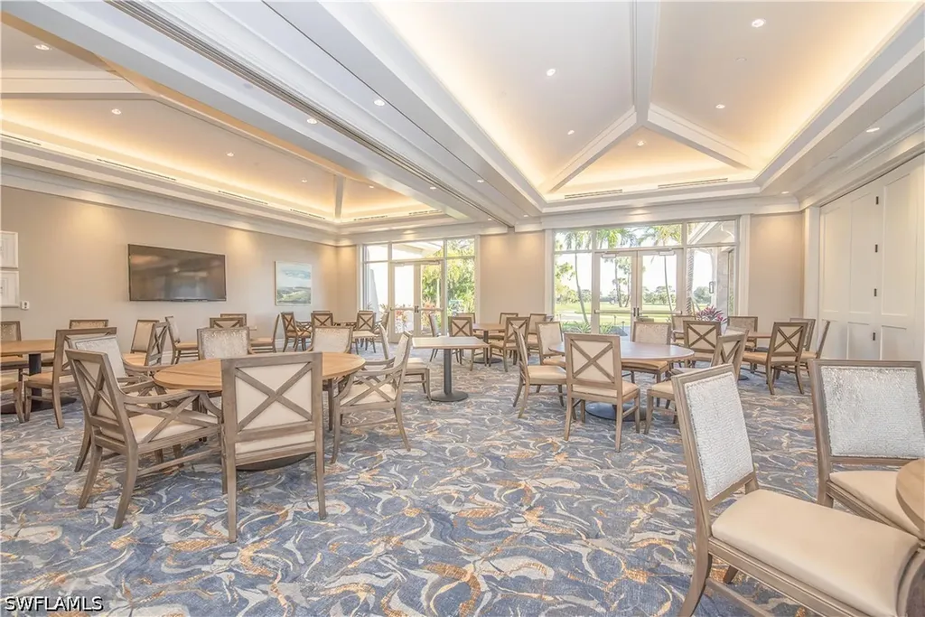 425 Wildwood Lane Naples FL 34105