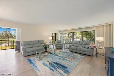425 Wildwood Lane Naples FL 34105