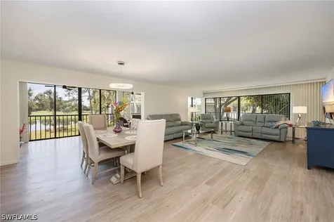 425 Wildwood Lane Naples FL 34105
