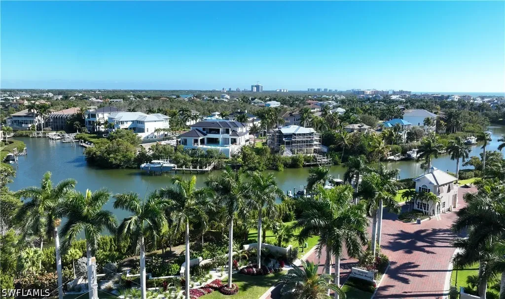 109 Curacao Lane Bonita Springs FL 34134-8510