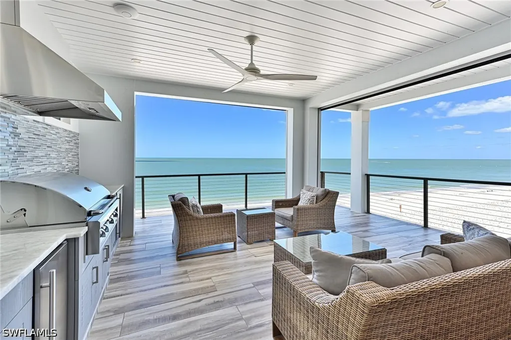 109 Curacao Lane Bonita Springs FL 34134-8510