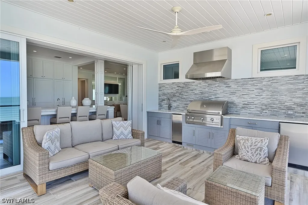 109 Curacao Lane Bonita Springs FL 34134-8510