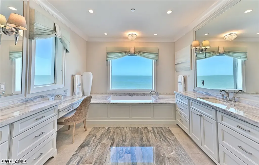 109 Curacao Lane Bonita Springs FL 34134-8510