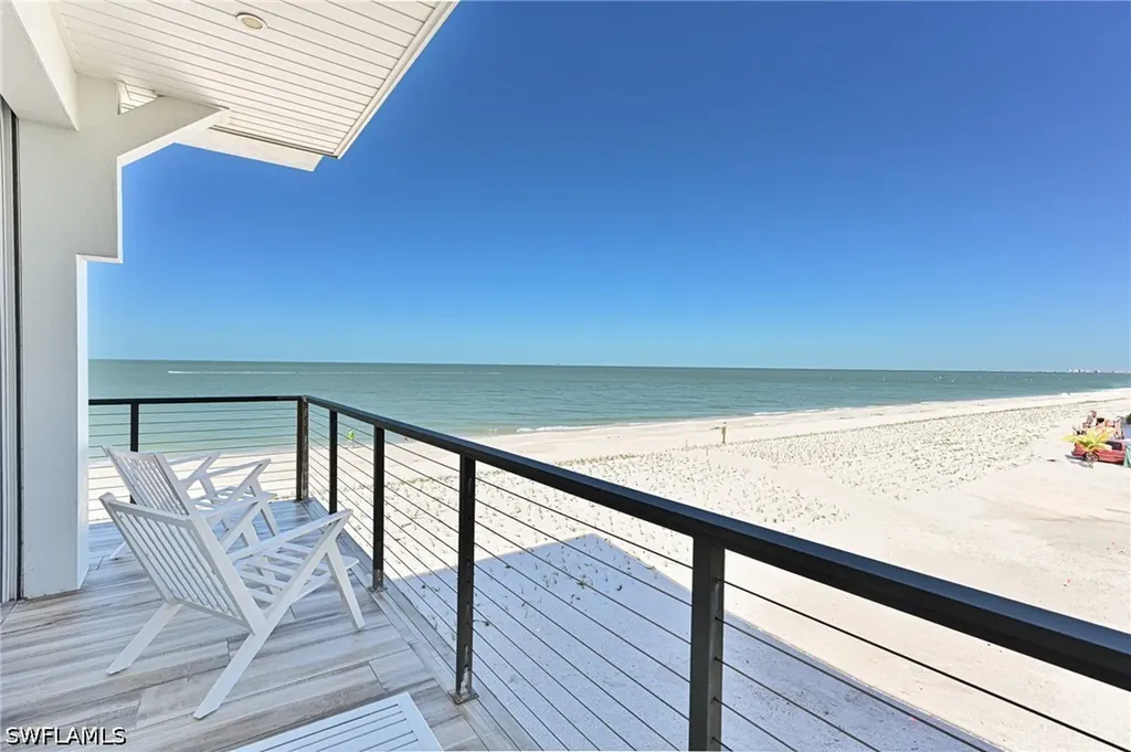 109 Curacao Lane Bonita Springs FL 34134-8510