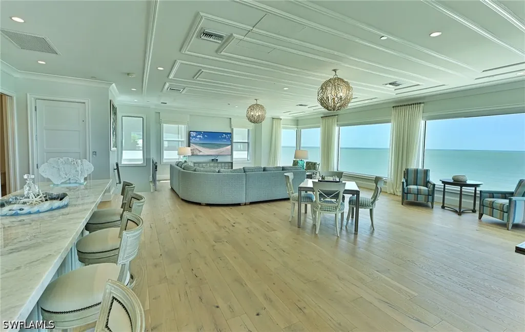 109 Curacao Lane Bonita Springs FL 34134-8510