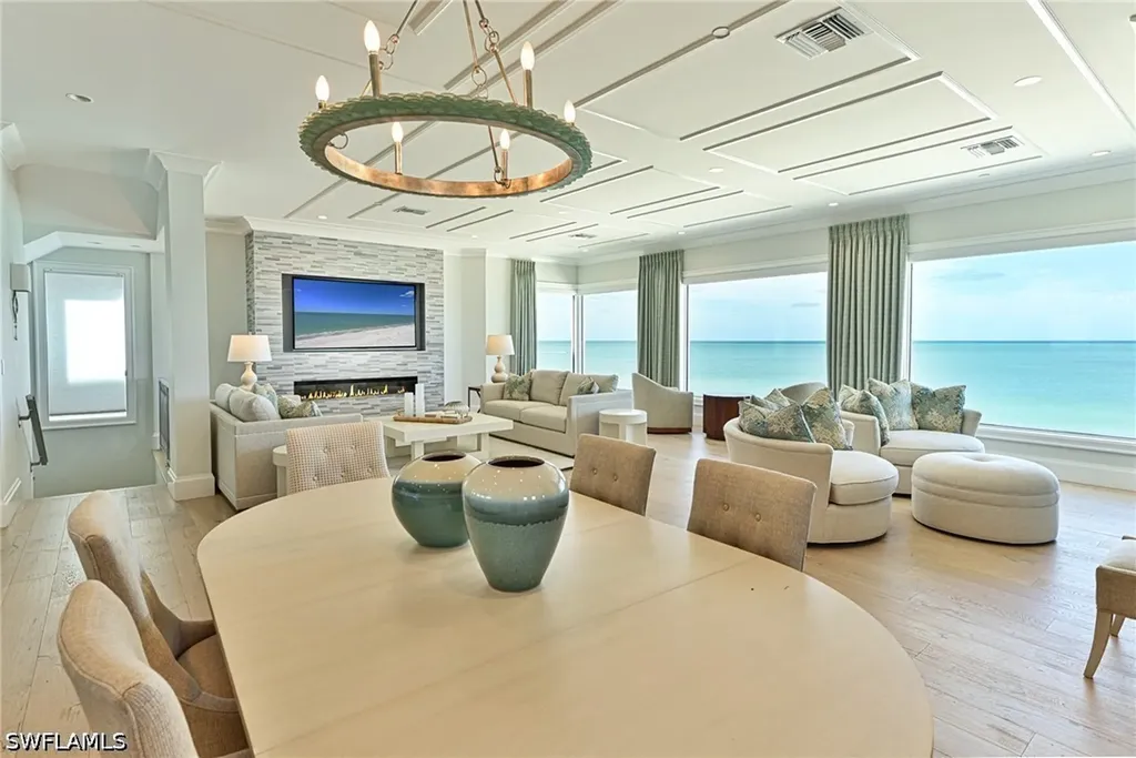 109 Curacao Lane Bonita Springs FL 34134-8510