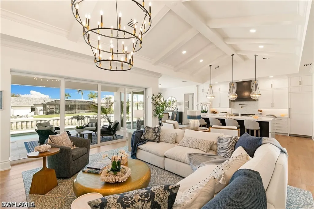 750 Myrtle Terrace Naples FL 34103