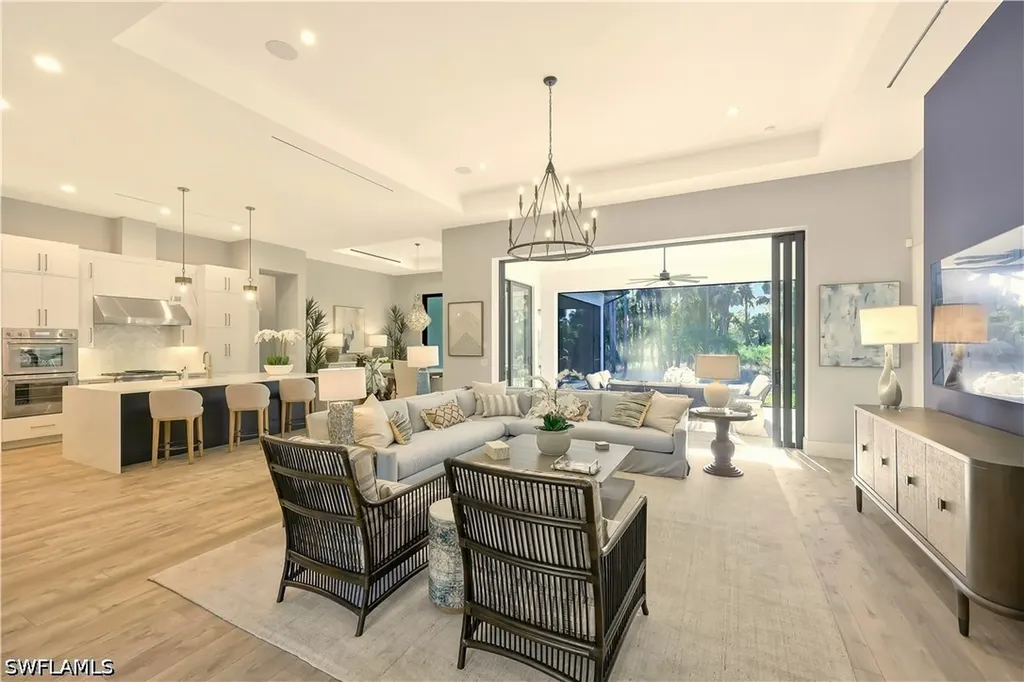 750 Myrtle Terrace Naples FL 34103