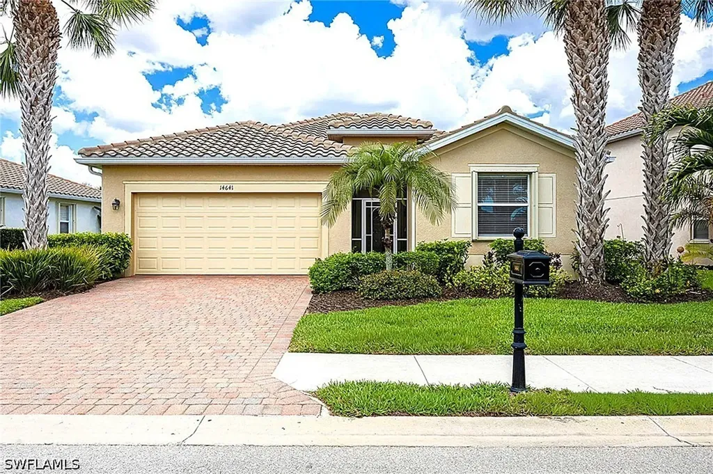 14641 Fern Lake Court Naples FL 34114
