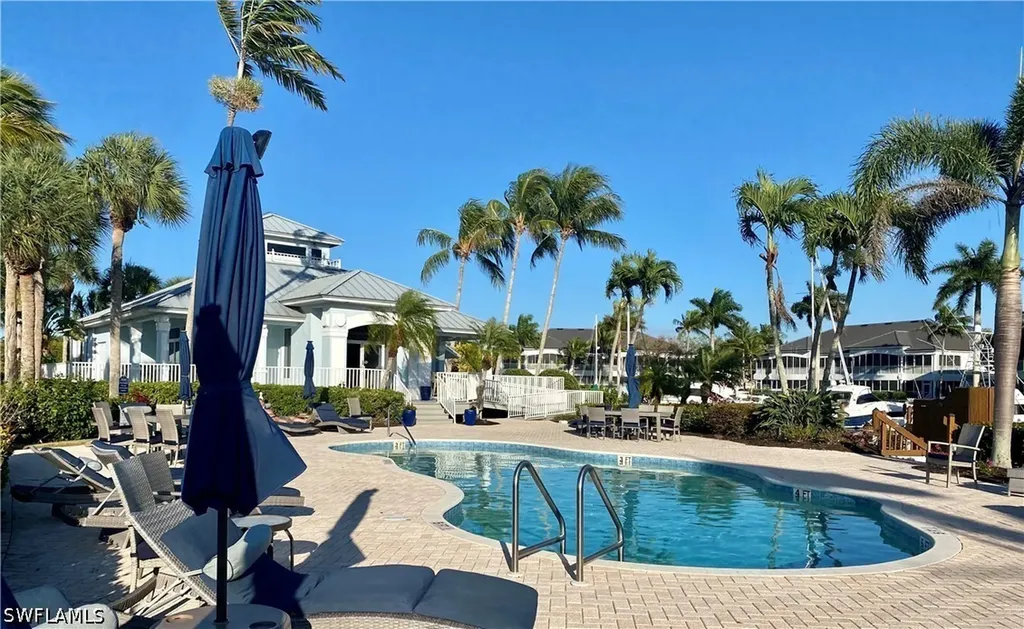 1777 Gulfstar Drive S Naples FL 34112