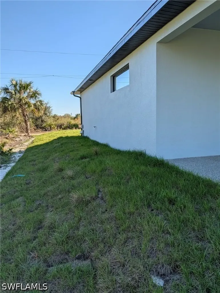 2714 63rd Street W Lehigh Acres FL 33971