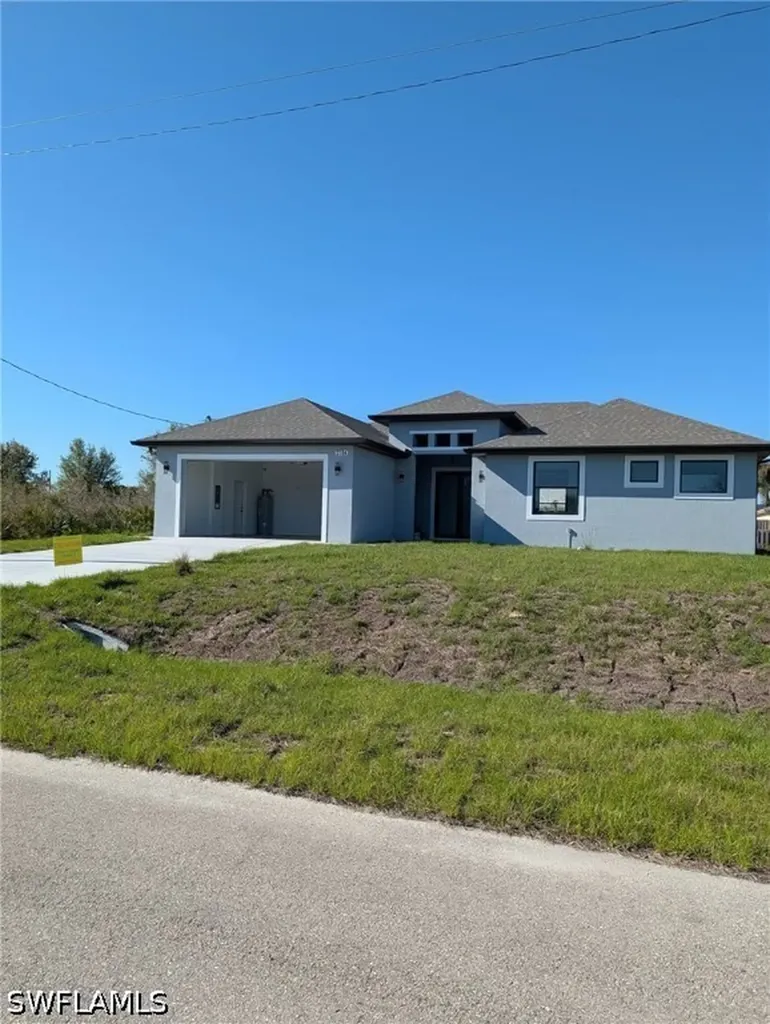 2714 63rd Street W Lehigh Acres FL 33971