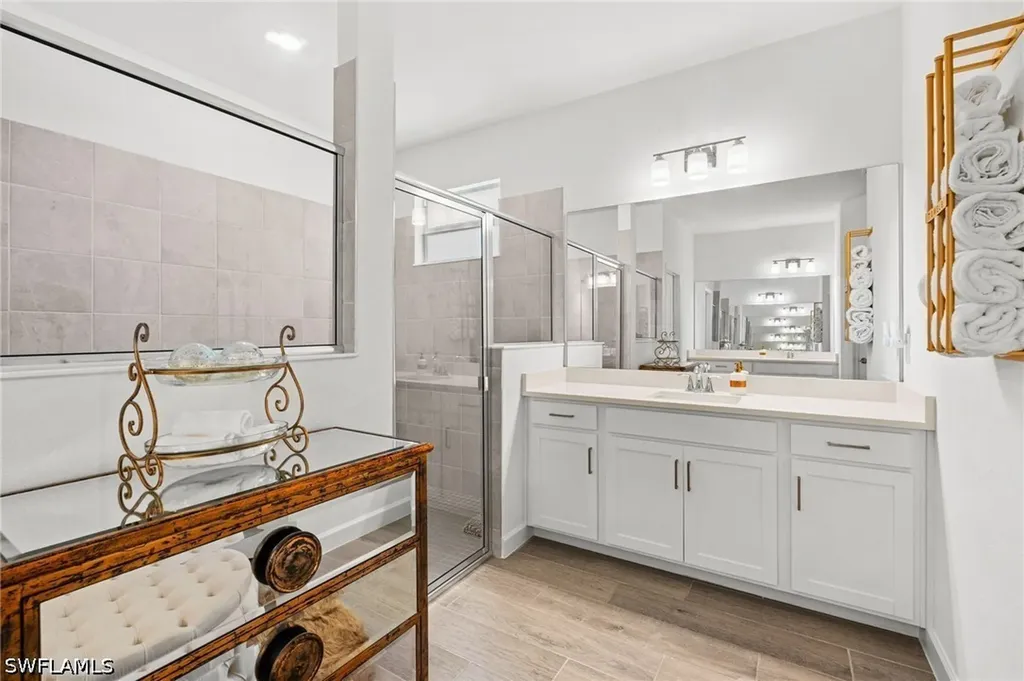 3517 Stormy Creek Lane Alva FL 33920