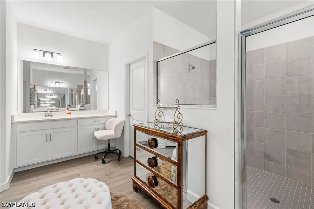 3517 Stormy Creek Lane Alva FL 33920