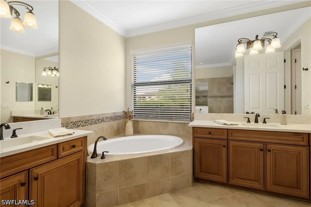 28591 Westmeath Court Bonita Springs FL 34135