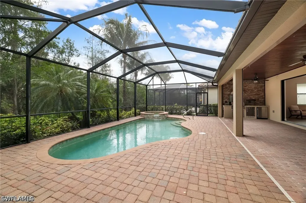 28591 Westmeath Court Bonita Springs FL 34135