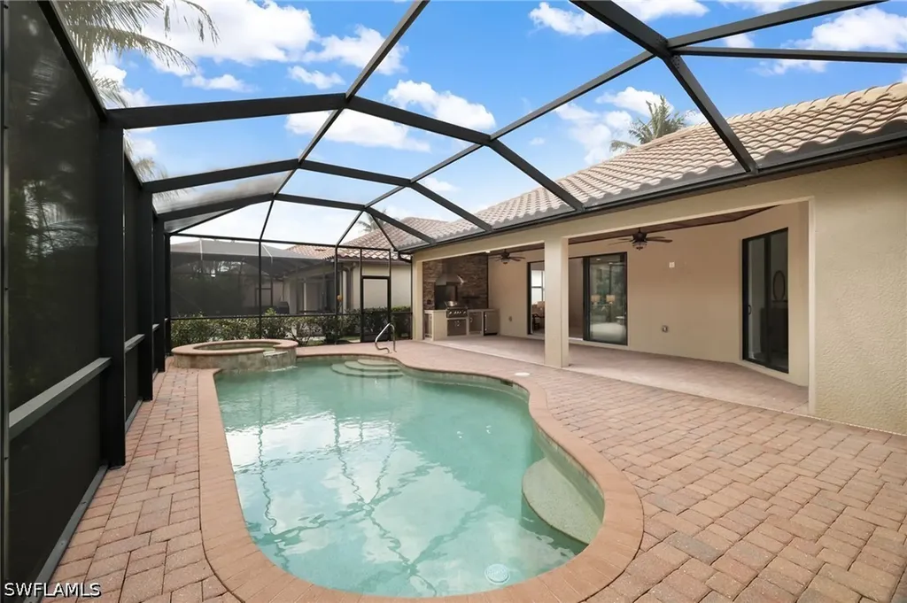 28591 Westmeath Court Bonita Springs FL 34135