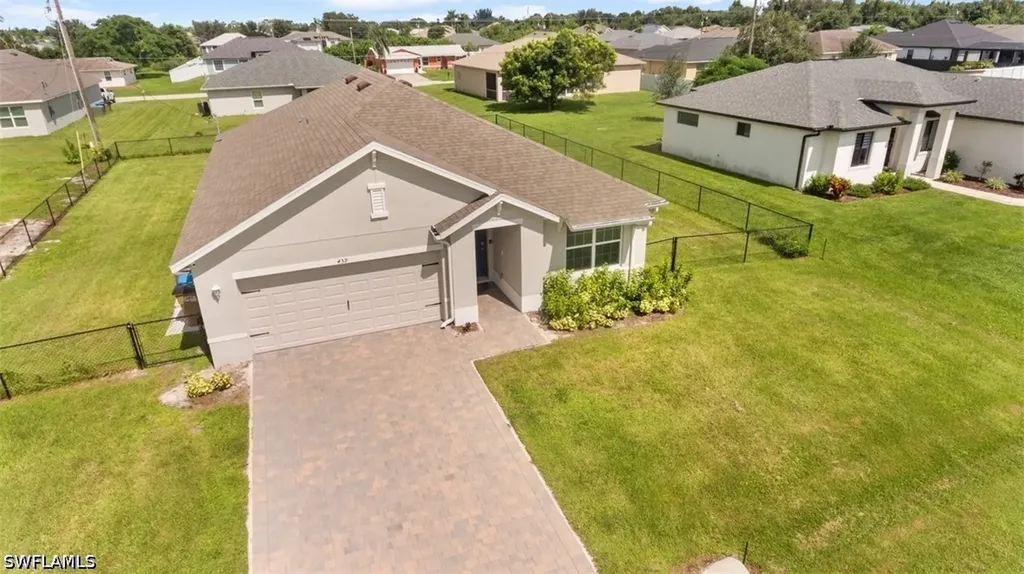 439 NE Juanita Court Cape Coral FL 33909