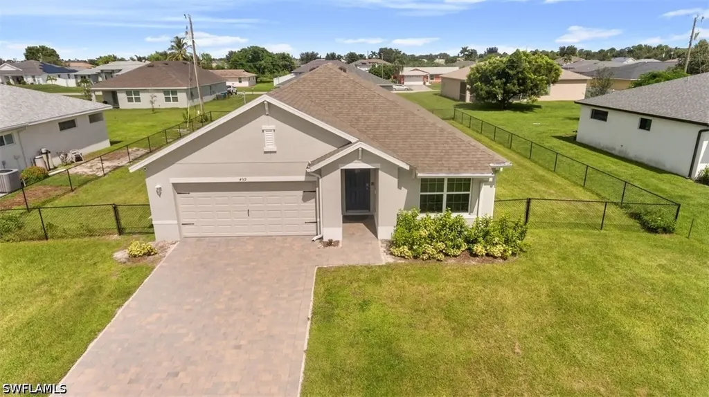 439 NE Juanita Court Cape Coral FL 33909