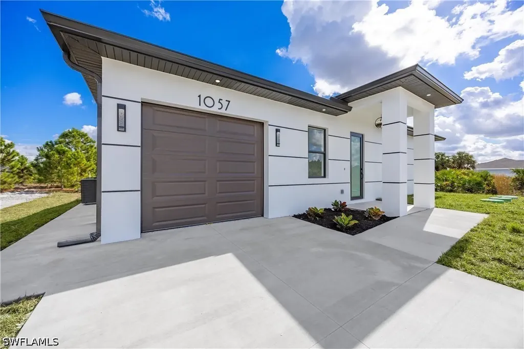 1057 Halby Avenue S Lehigh Acres FL 33974