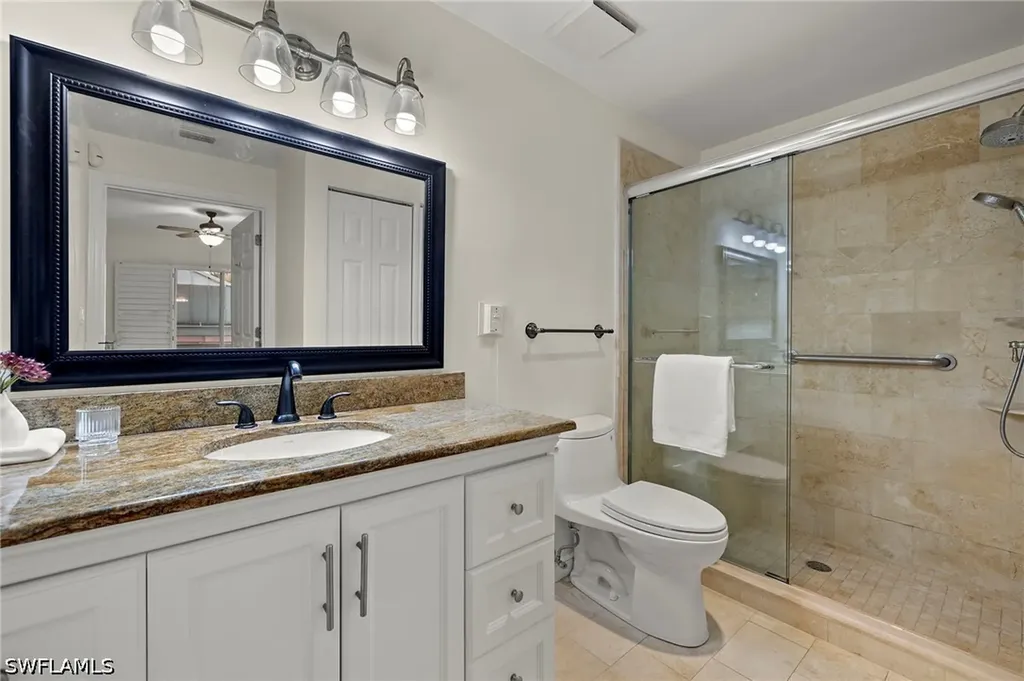 100 Glenview Place Naples FL 34108