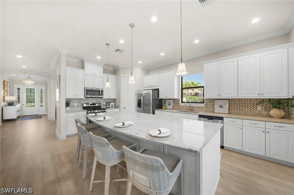 8814 Vaccaro Court Naples FL 34119