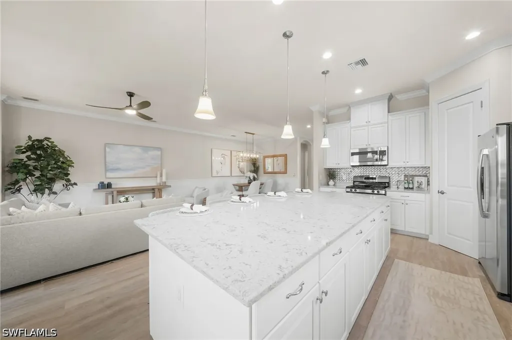 8814 Vaccaro Court Naples FL 34119