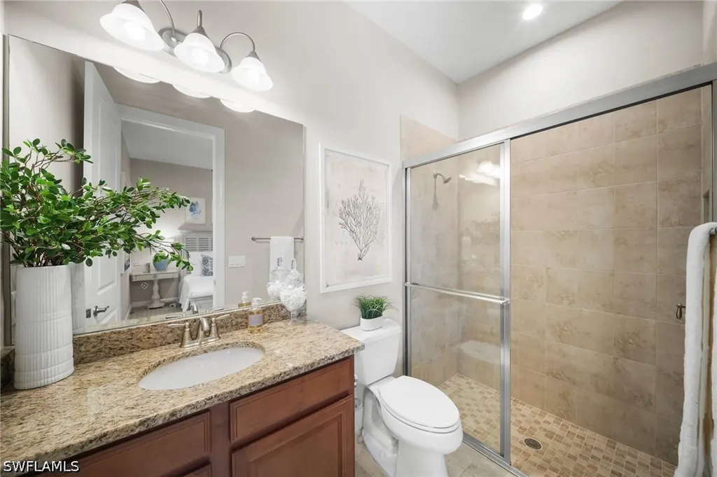 8814 Vaccaro Court Naples FL 34119