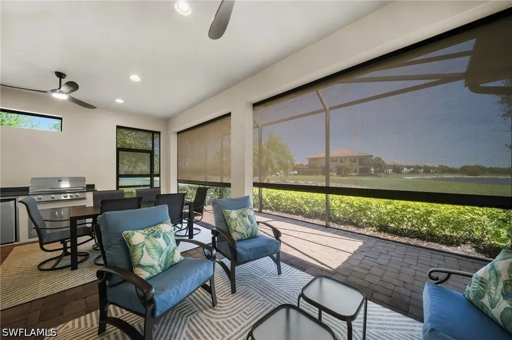8814 Vaccaro Court Naples FL 34119