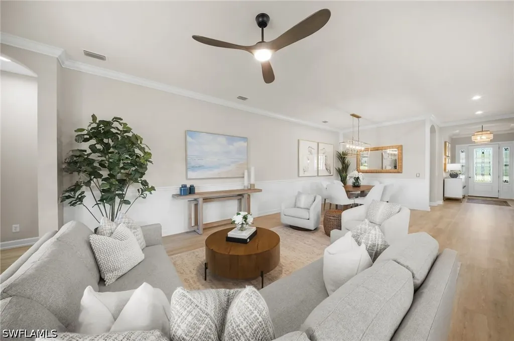 8814 Vaccaro Court Naples FL 34119