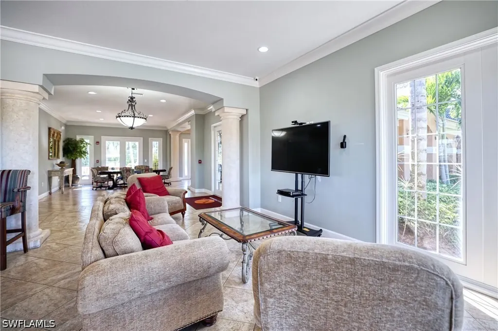 1830 Florida Club Circle Naples FL 34112