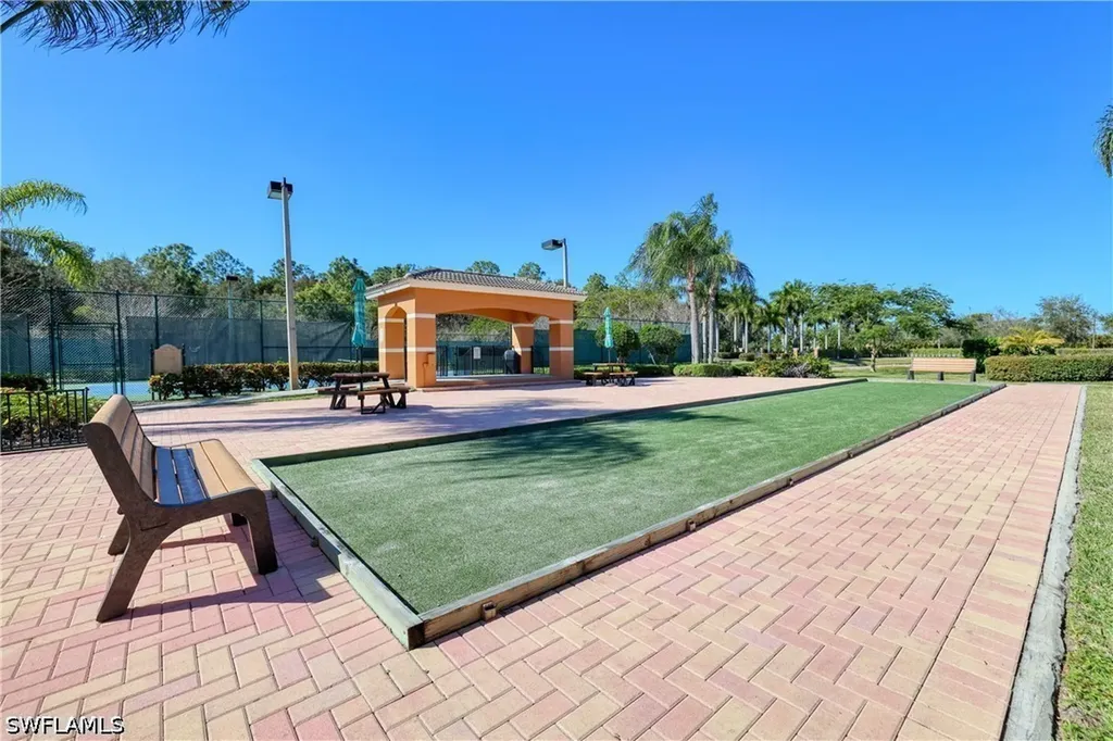 1830 Florida Club Circle Naples FL 34112