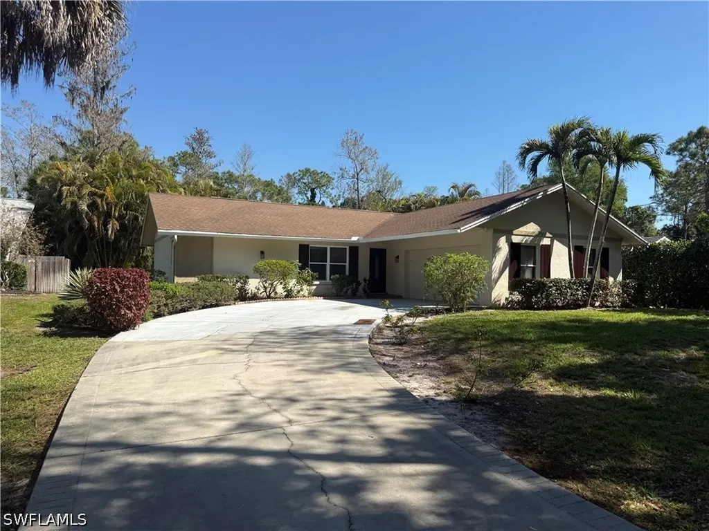 5361 Hickory Wood Drive Naples FL 34119