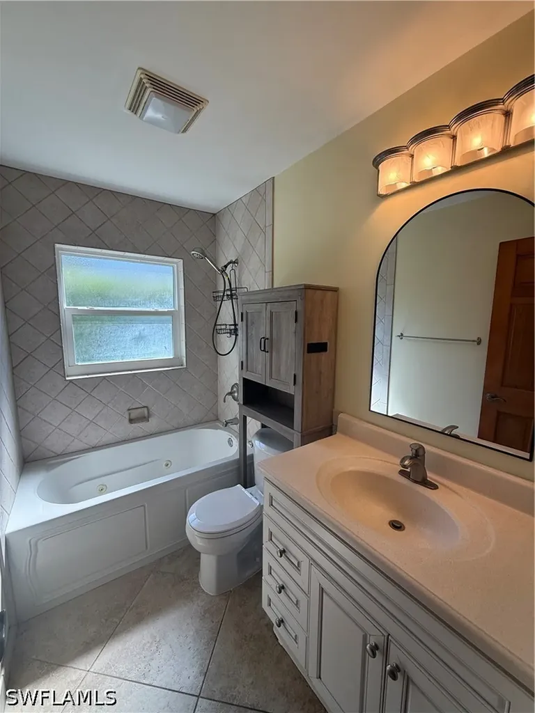 5361 Hickory Wood Drive Naples FL 34119