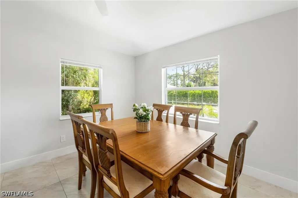 27302 Dortch Avenue Bonita Springs FL 34135