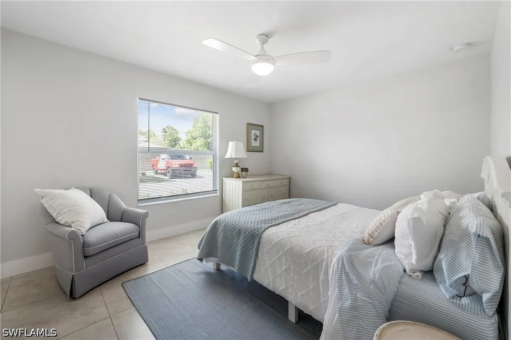 27302 Dortch Avenue Bonita Springs FL 34135