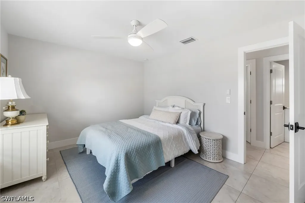 27302 Dortch Avenue Bonita Springs FL 34135