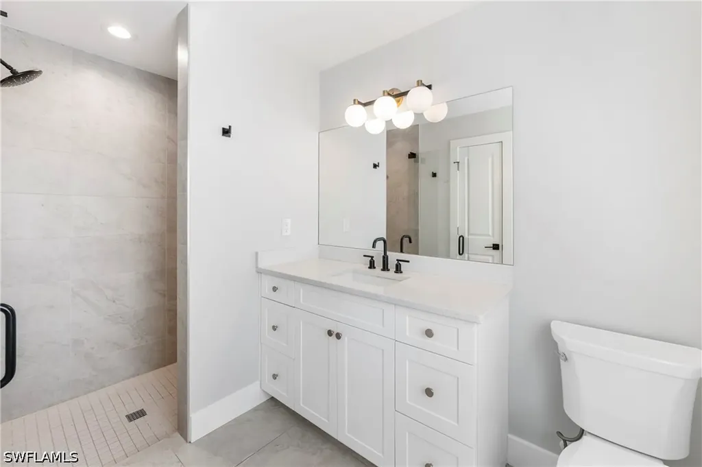 27302 Dortch Avenue Bonita Springs FL 34135