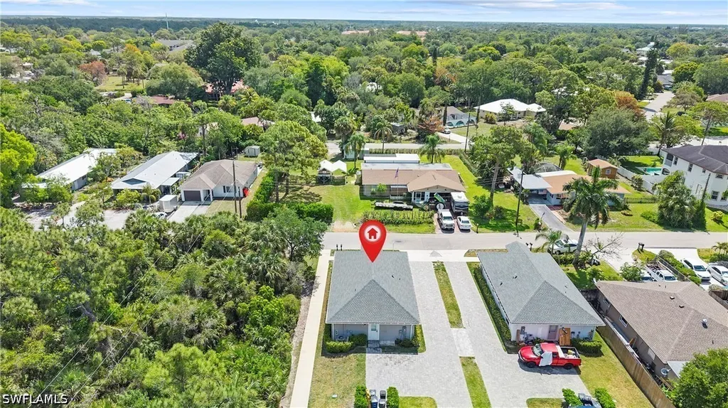 27302 Dortch Avenue Bonita Springs FL 34135