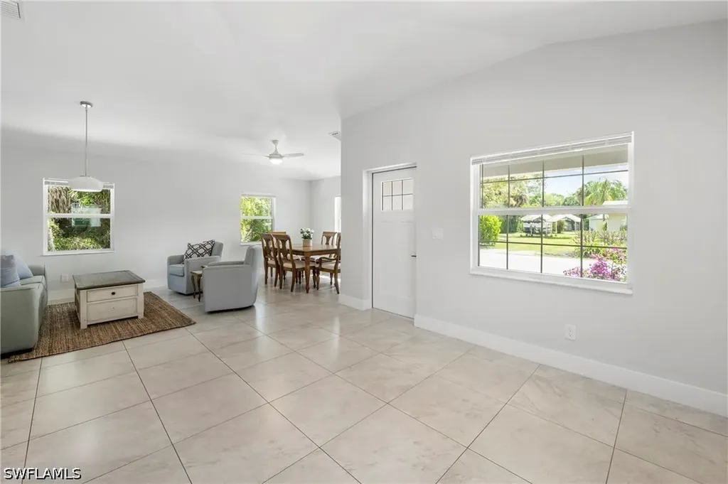27302 Dortch Avenue Bonita Springs FL 34135