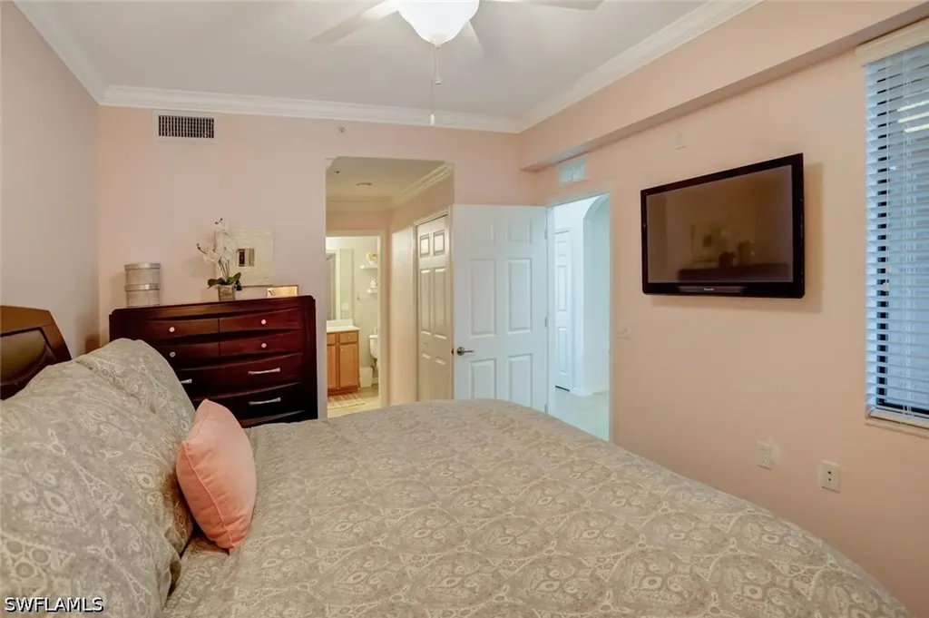 9731 Acqua Court Naples FL 34113