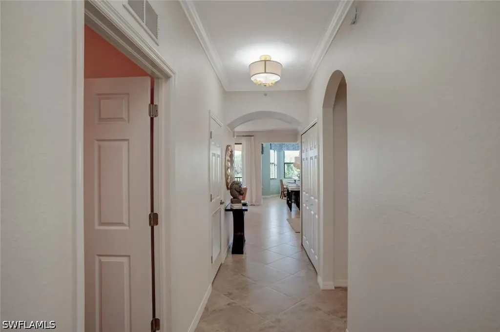9731 Acqua Court Naples FL 34113